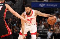 雷速体育网页版-澳大利亚男篮完胜火箭，阿德巴约惊艳世界的简单介绍