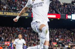 雷速体育官网首页-法国强势哥伦比亚，本泽马完成帽子戏法的简单介绍