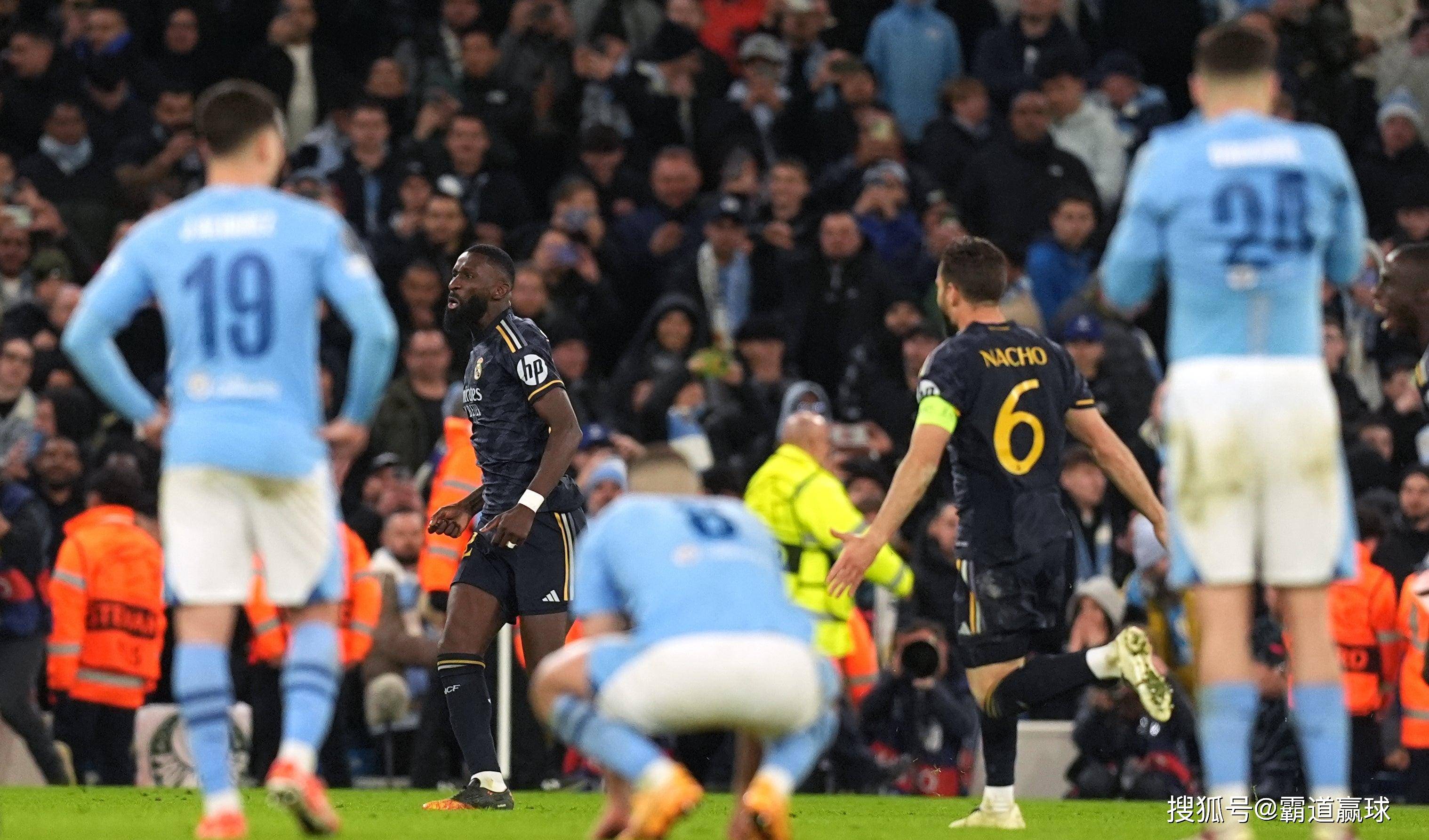 马德里竞技不敌巴黎,欧冠晋级前景雾茫 马德里竞技不敌巴黎,欧冠晋级前景雾茫