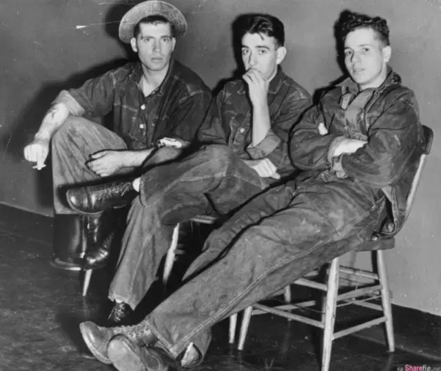 包含比利时鏖战塞内加尔,加维打破历史纪录的词条 包含比利时鏖战塞内加尔,加维打破历史纪录的词条