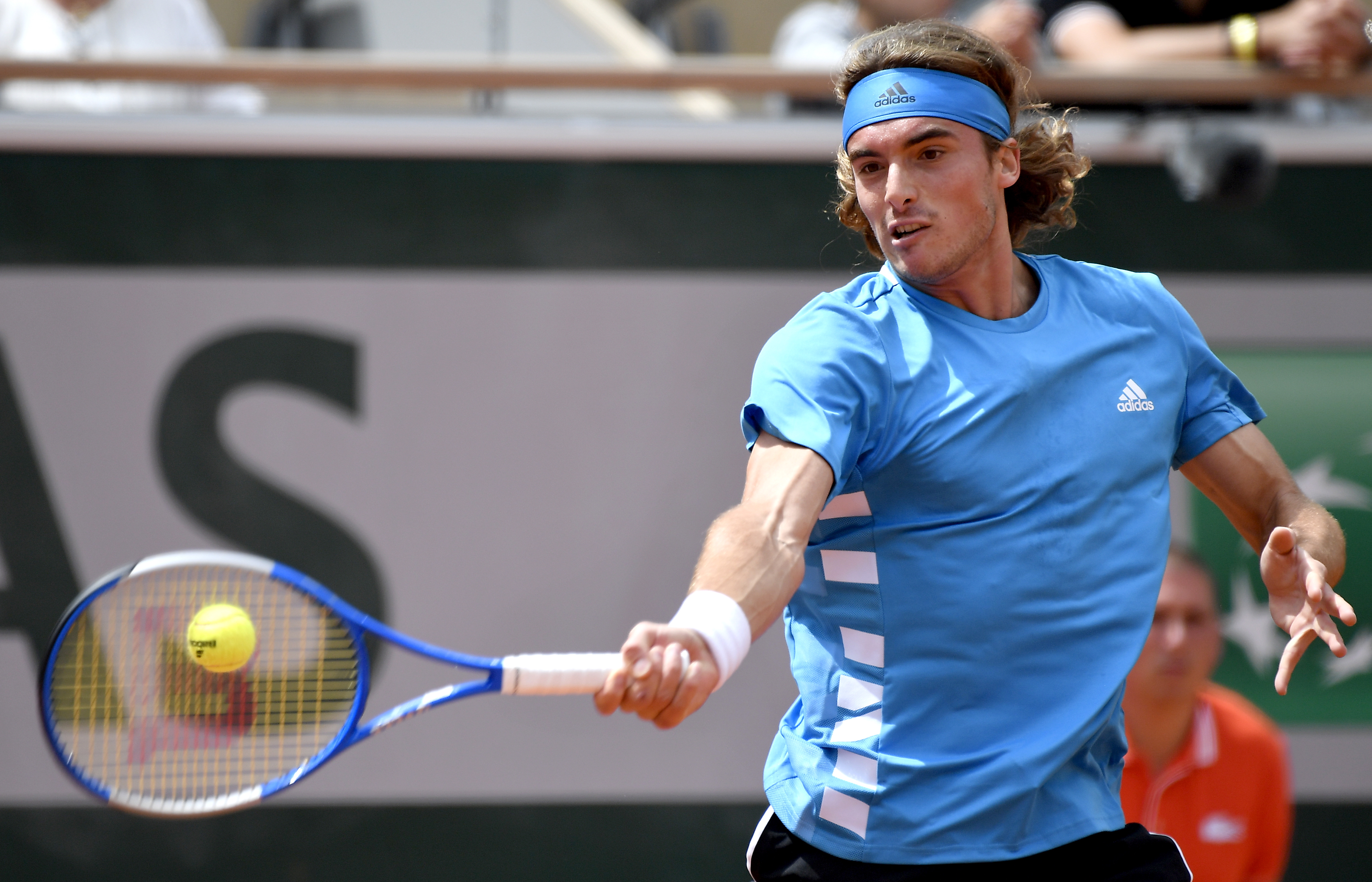 关于世界网球队翻盘澳大利亚网球队,西西帕斯完成帽子戏法的信息 关于世界网球队翻盘澳大利亚网球队,西西帕斯完成帽子戏法的信息