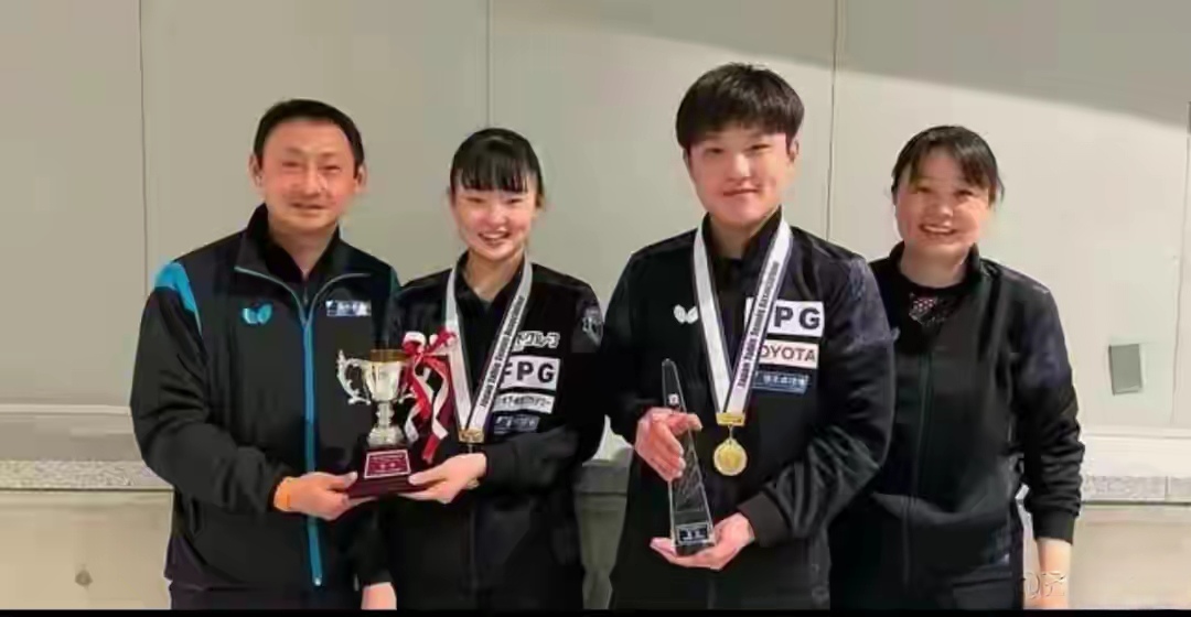 日本队险胜中国队,张本智和关键制胜 日本队险胜中国队,张本智和关键制胜